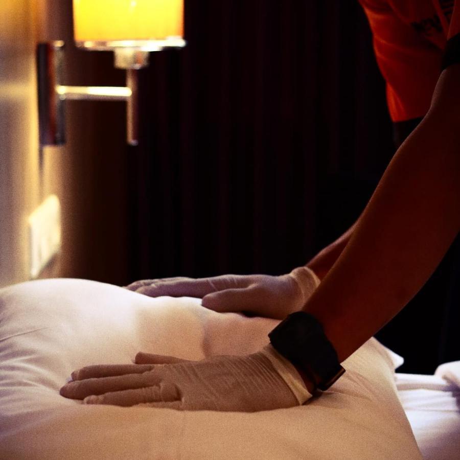 News Hotel Waru Sidoarjo Buitenkant foto